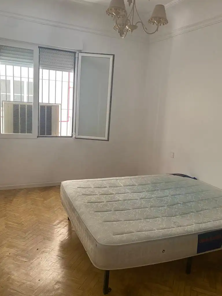 Bedroom of Flat for sale in Madrid  with Air Conditioner, Heating and Parquet flooring