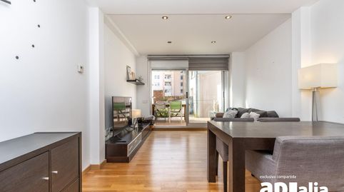 Foto 3 de Casa adosada en venta en Gràcia, Sabadell