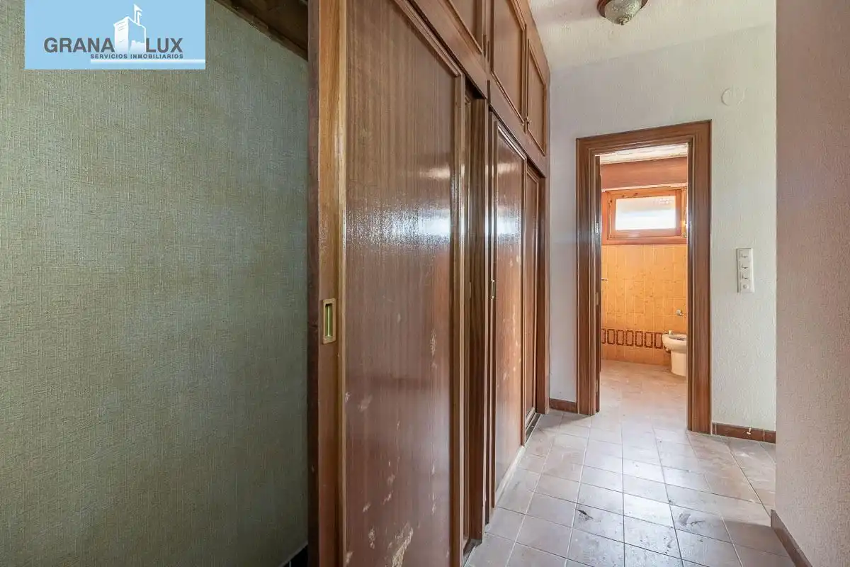 Casa rústica amb piscina en venda a Santa Fe, imagen 32