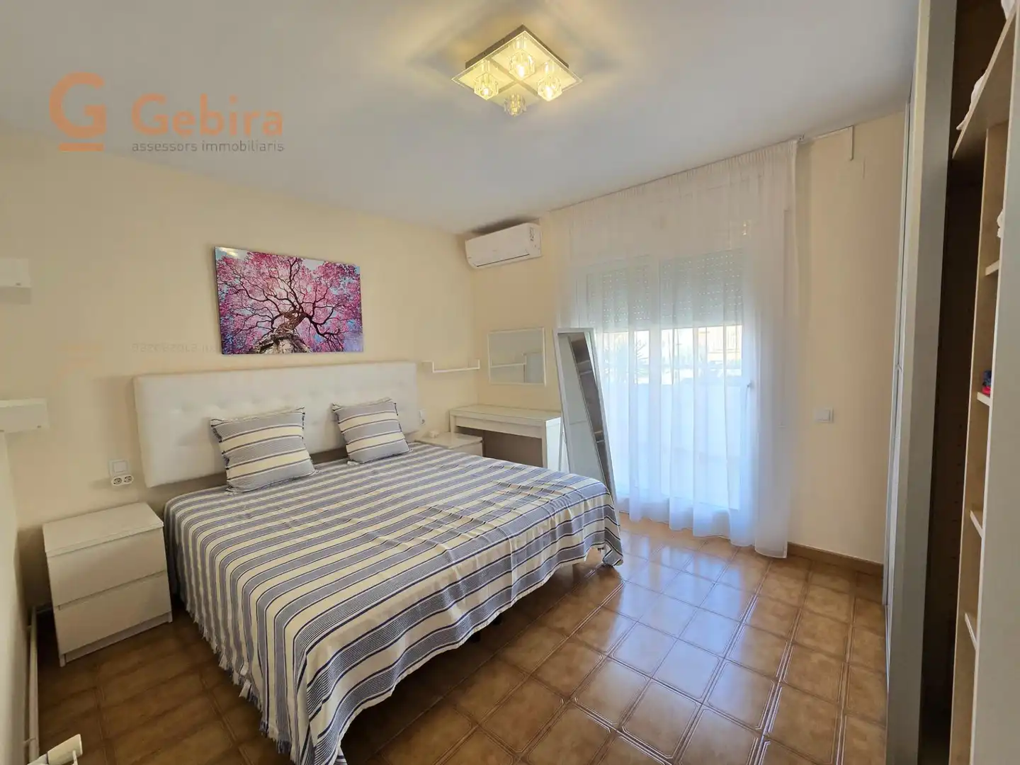 Habitación de Casa adosada en venta en Cunit con Aire acondicionado, Calefacción y Jardín privado
