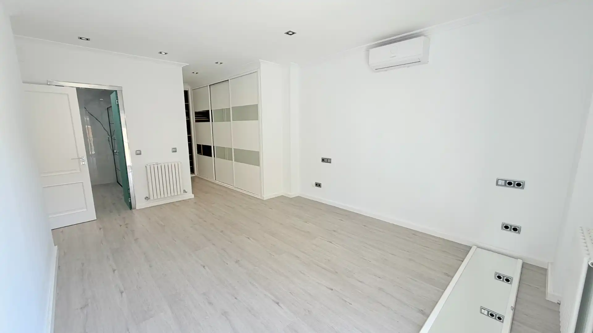 Flat for rent in  Palma de Mallorca  with Air Conditioner, Terrace and Oven