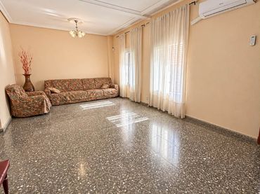 Piso con balcón en venta en Alcantarilla