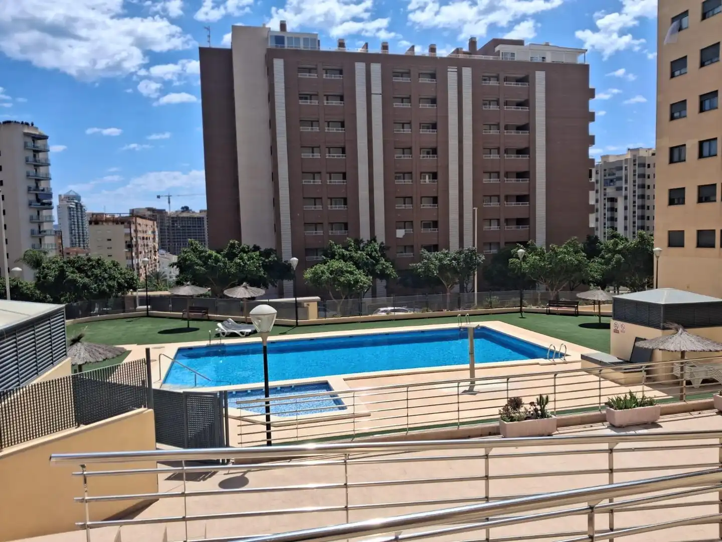 Appartement compact avec piscine à louer à MESTRAL 6, imagen 7