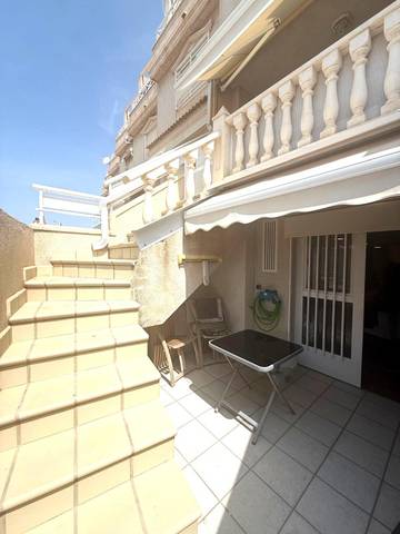 Casa-chalet en Venta en Calle JUAN SEBASTIAN EL CANO en Altozano - Conde Lumiares