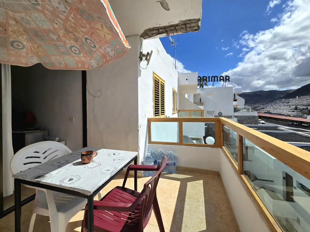 Terrassa de Apartament en venda en Mogán amb Moblat, Balcó i Piscina comunitària