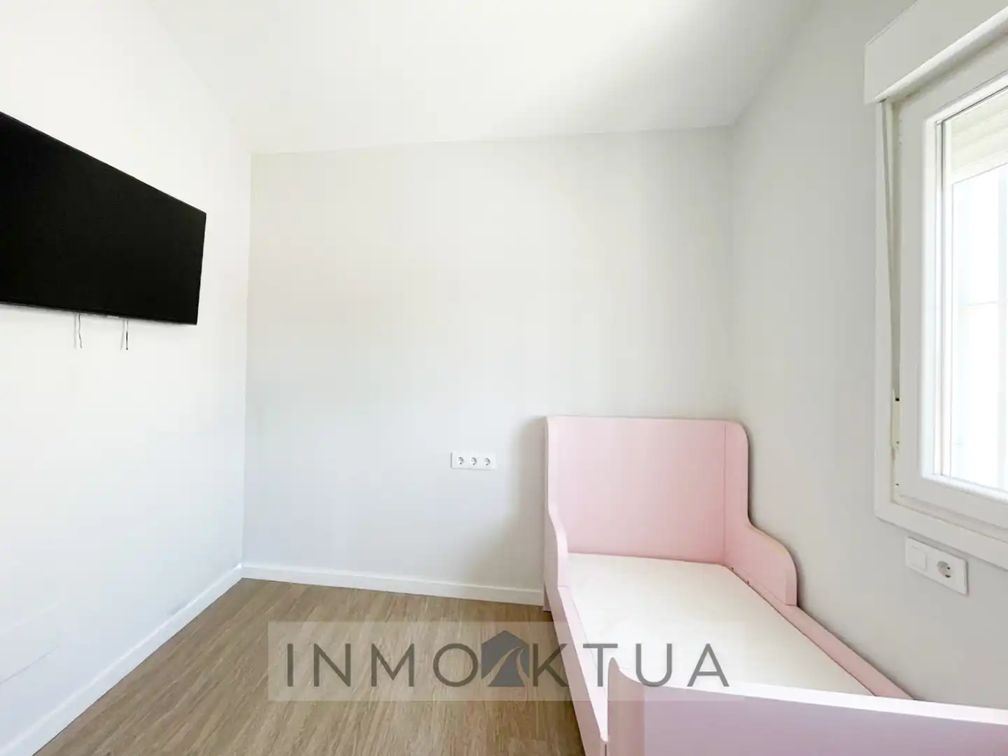 Bedroom of Detached homes for sale in Jerez de la Frontera  with Air Conditioner, Private garden and Terrace