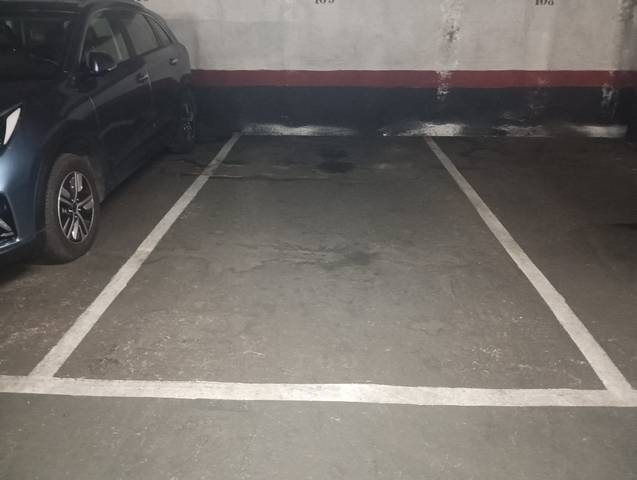 Garaje en Alquiler en Calle del Marqués de la Valdavia, 80 en Centro
