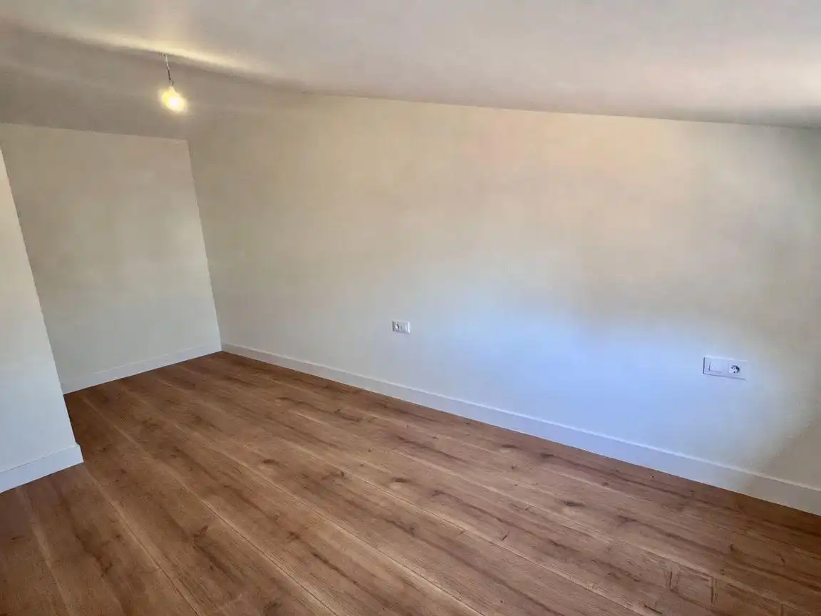 Flat for sale in Sabadell  with Air Conditioner, Heating and Terrace