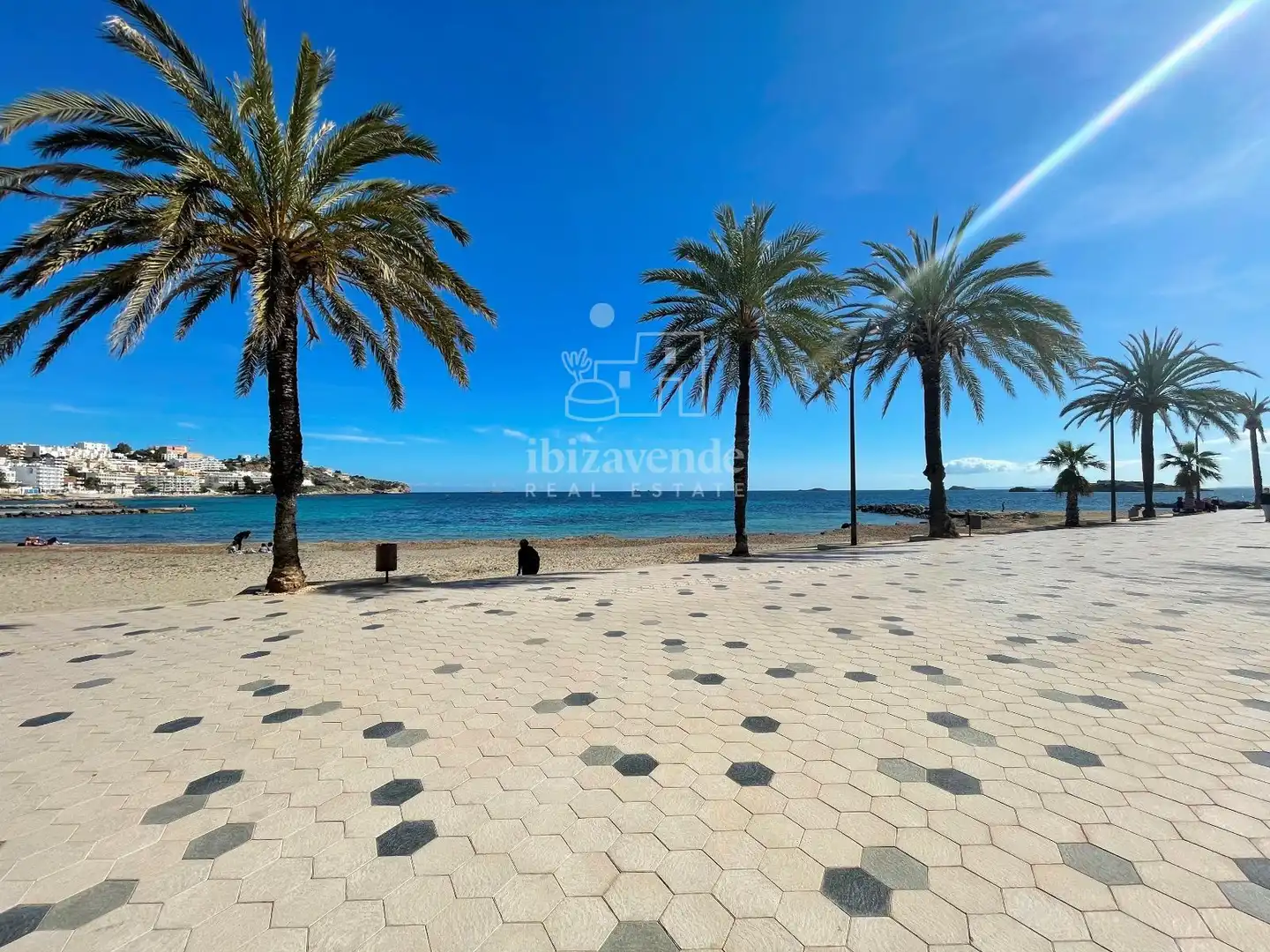 Pis de lloguer a Pere Matutes Noguera, Ses Figueretes - Platja d'en Bossa - Cas Serres