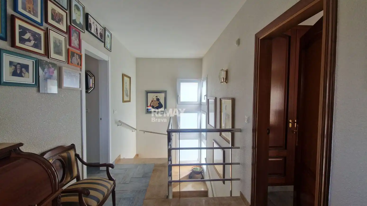 Houses for sale in Roses  with Air Conditioner, Private garden and Parquet flooring