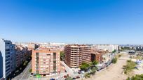 Vista exterior de Pis en venda en  Zaragoza Capital amb Aire condicionat, Calefacció i Balcó