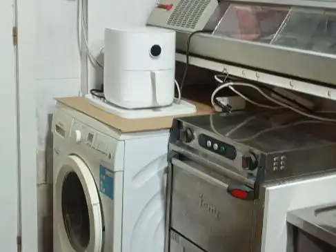 Cocina de Local en venta en Torrevieja con Aire acondicionado, Amueblado y Internet