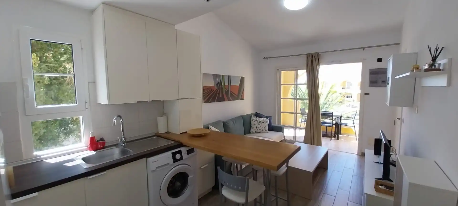 Cuina de Apartament de lloguer en San Bartolomé de Tirajana amb Aire condicionat, Calefacció i Terrassa