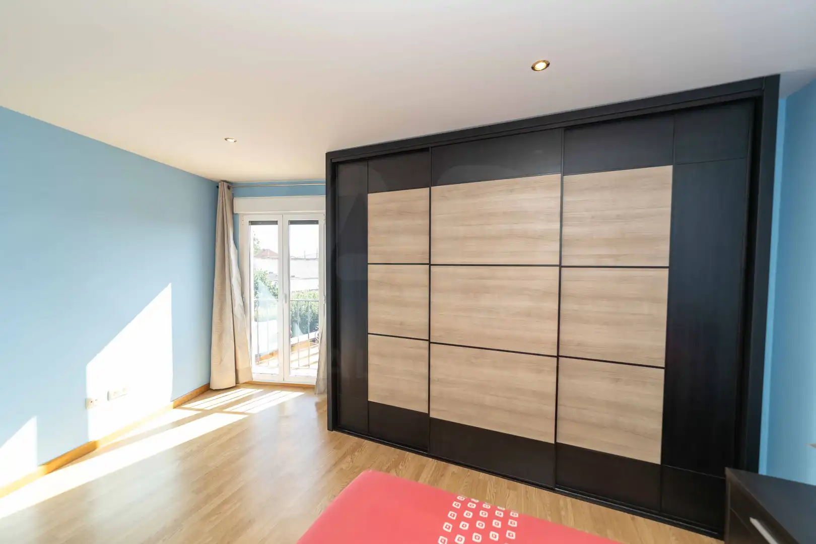 Habitación de Casa o chalet en venta en León Capital  con Calefacción y Terraza