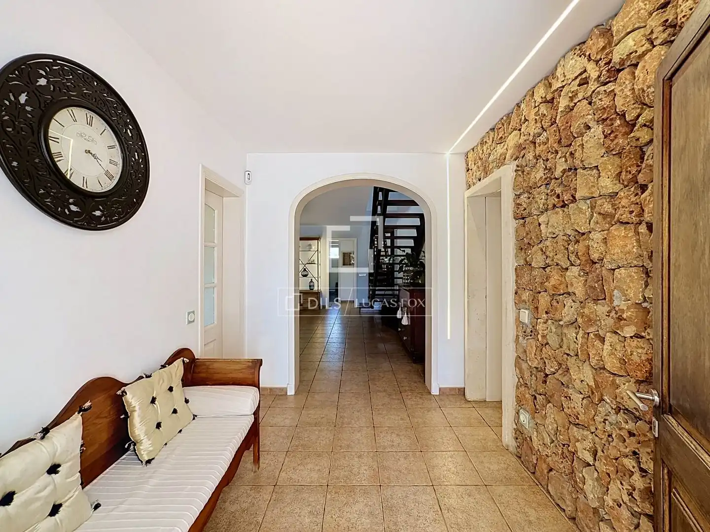 Maison rustique avec terrasse à vendre à Es Castell poble, imagen 9