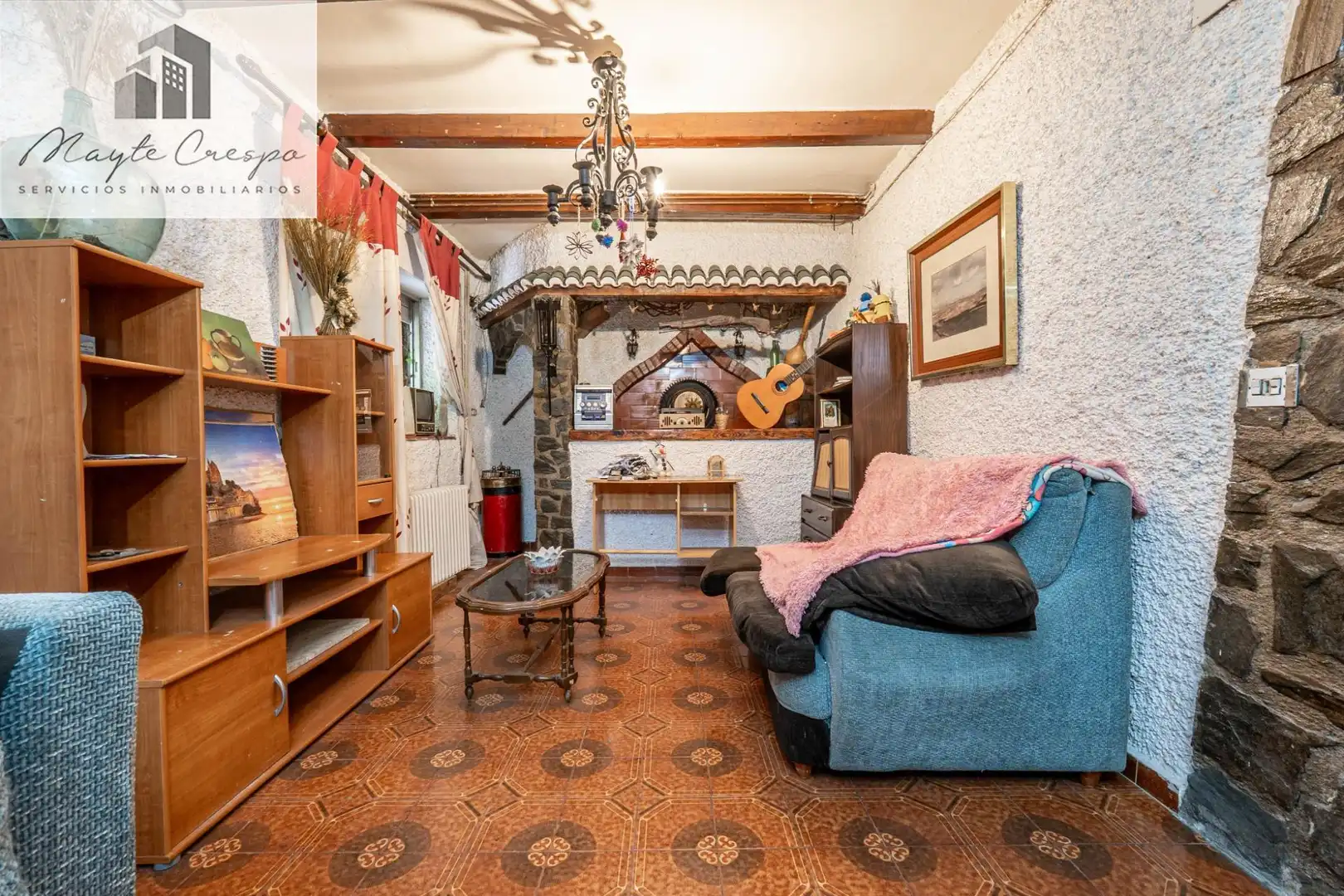 Sala d'estar de Casa o xalet en venda en La Zubia amb Calefacció, Jardí privat i Terrassa