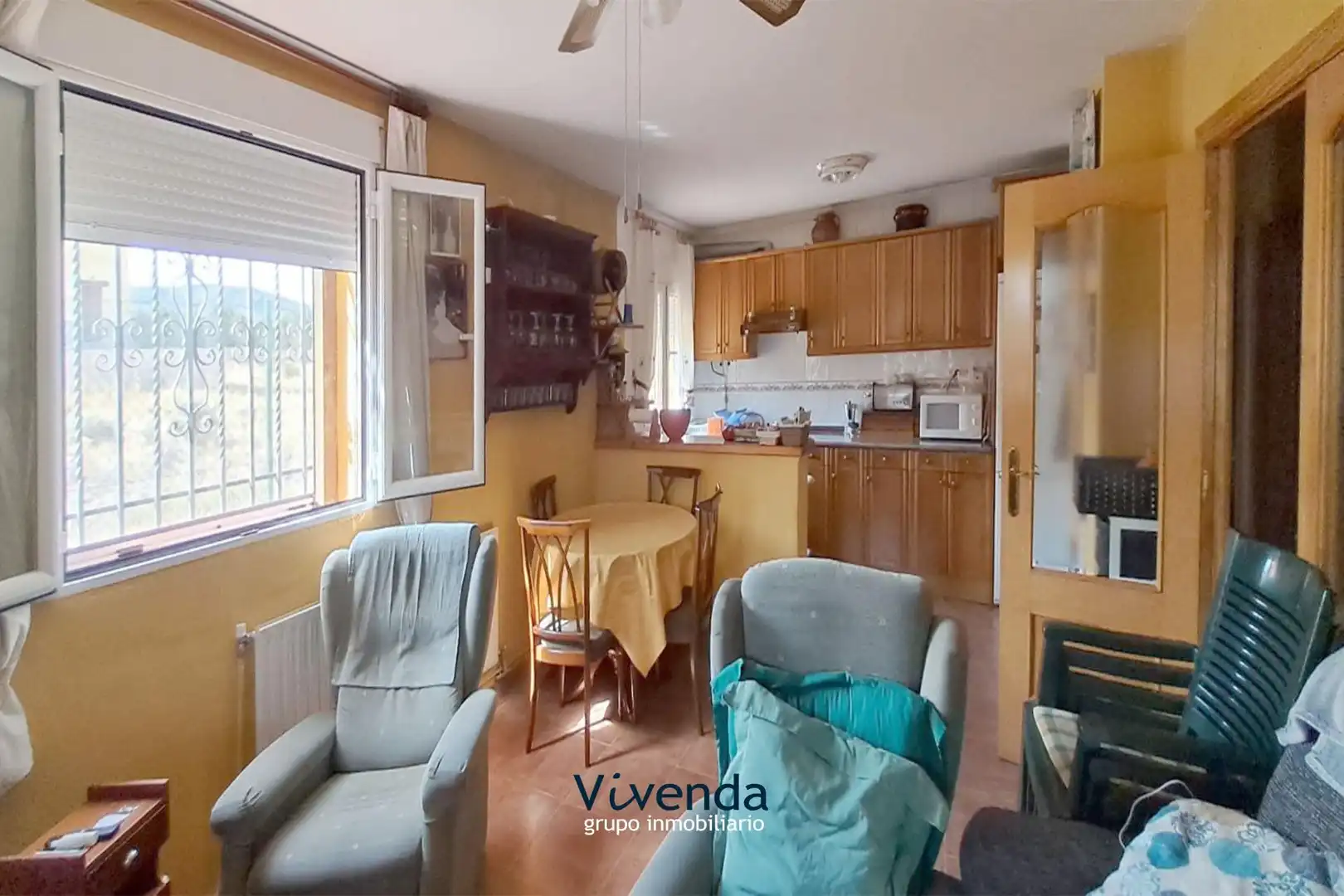 Cocina de Finca rústica en venta en Boniches con Jardín privado y Alarma