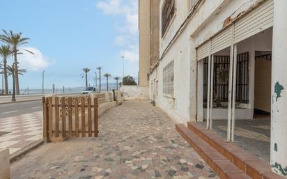 Vista exterior de Finca rústica en venda en Torrenueva Costa amb Aire condicionat, Terrassa i Piscina