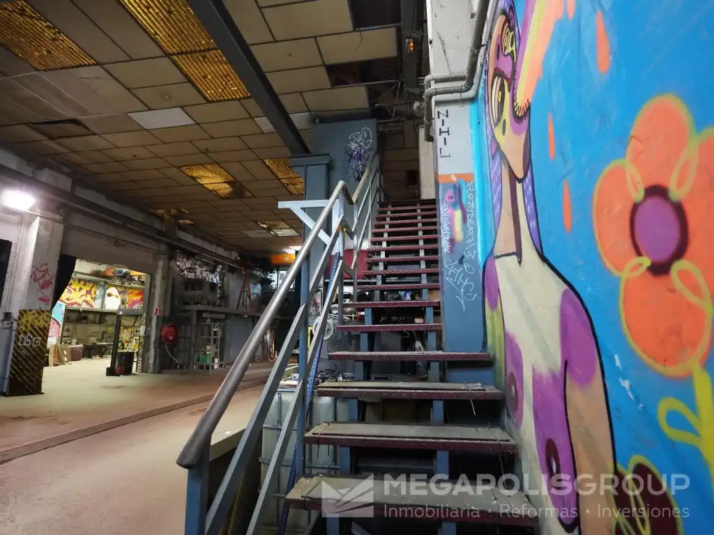 Nave industrial in vendita a Calle Josep Finestres, imagen 16