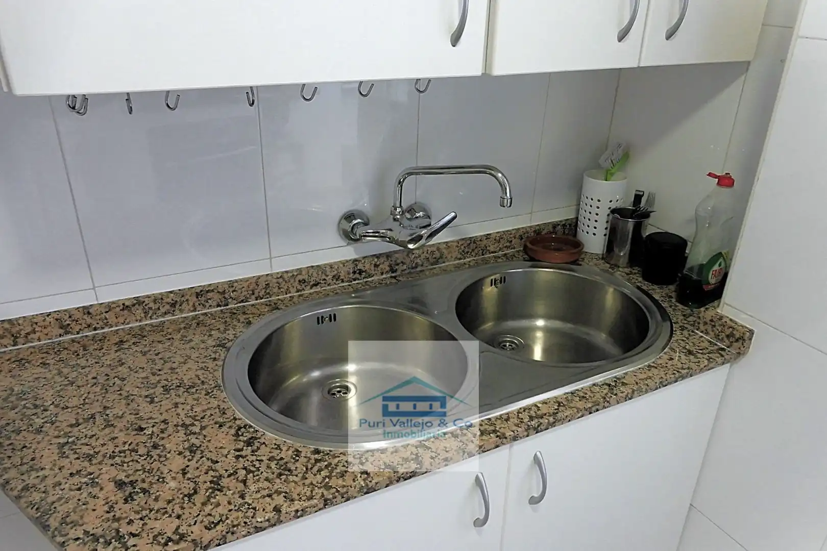Cocina de Piso en venta en Córdoba con Aire acondicionado, Trastero y TV