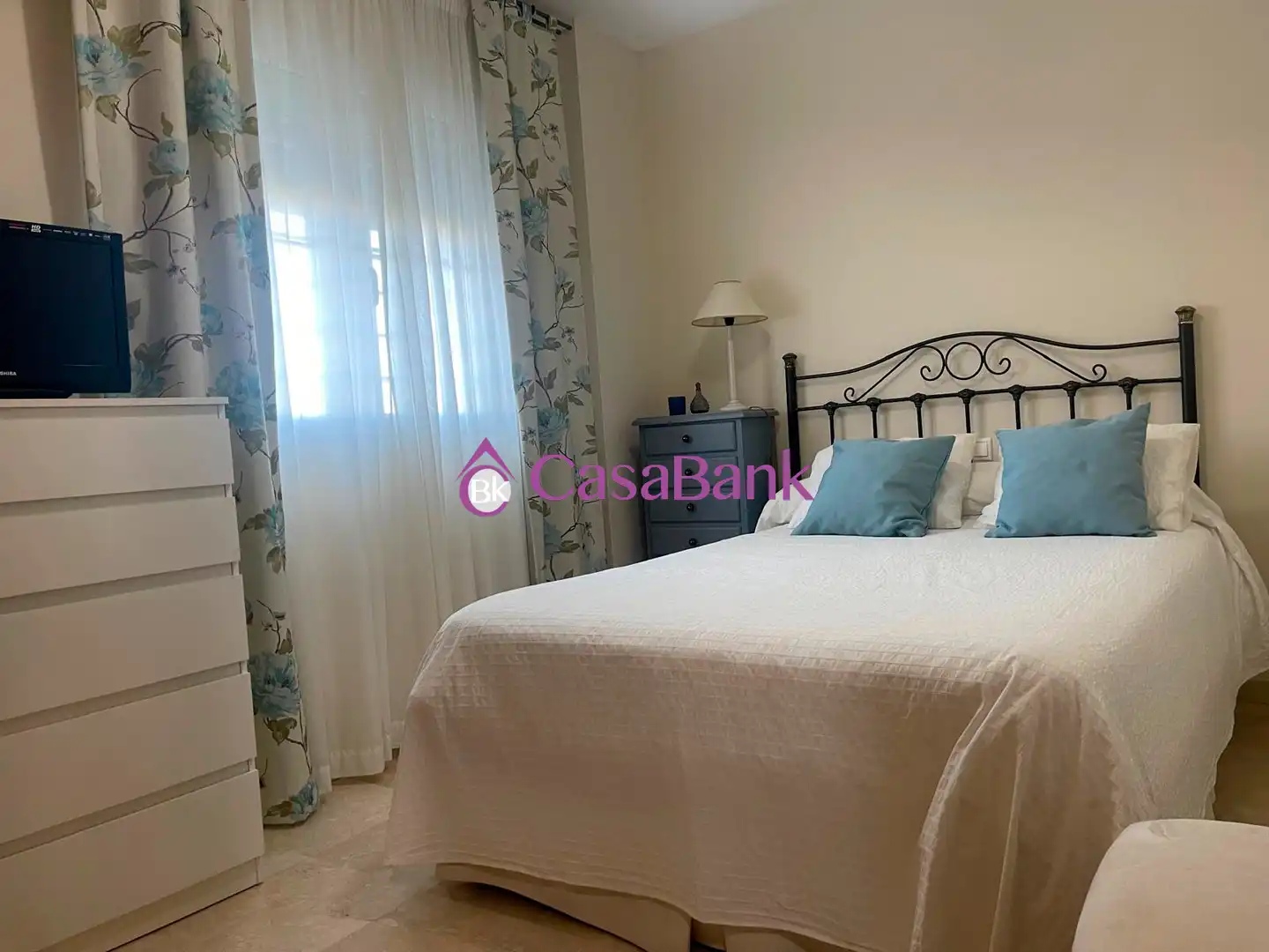Bedroom of Houses for sale in Córdoba  with Heating, Swimming Pool and Furnished