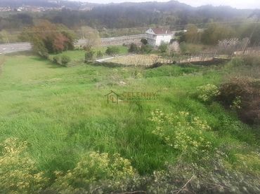 Terreno residenziale in vendita a San Cibrao das Viñas