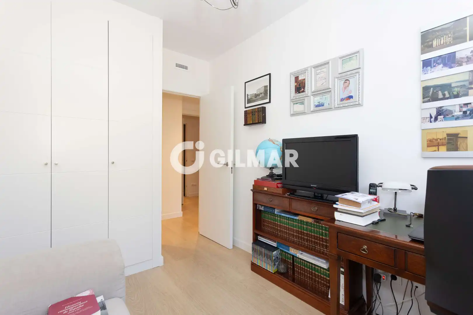 Habitación de Piso en venta en Madrid con Calefacción, Trastero y Piscina