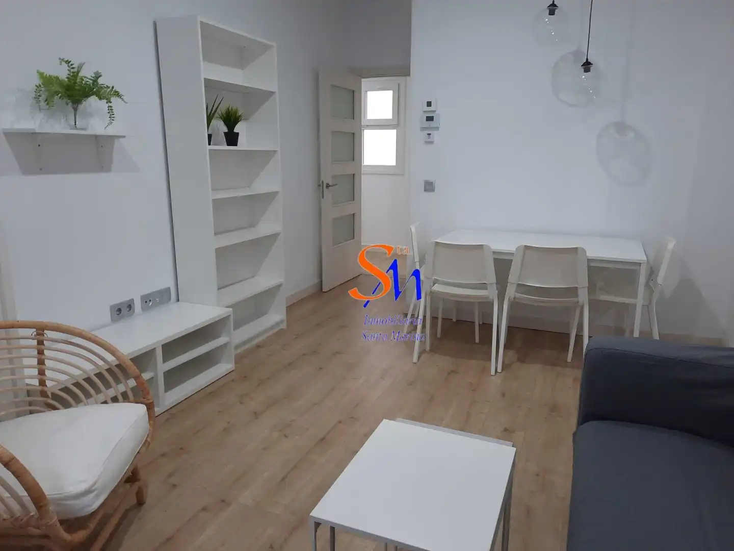 Sala d'estar de Apartament de lloguer en Badajoz amb Aire condicionat, Calefacció i Moblat