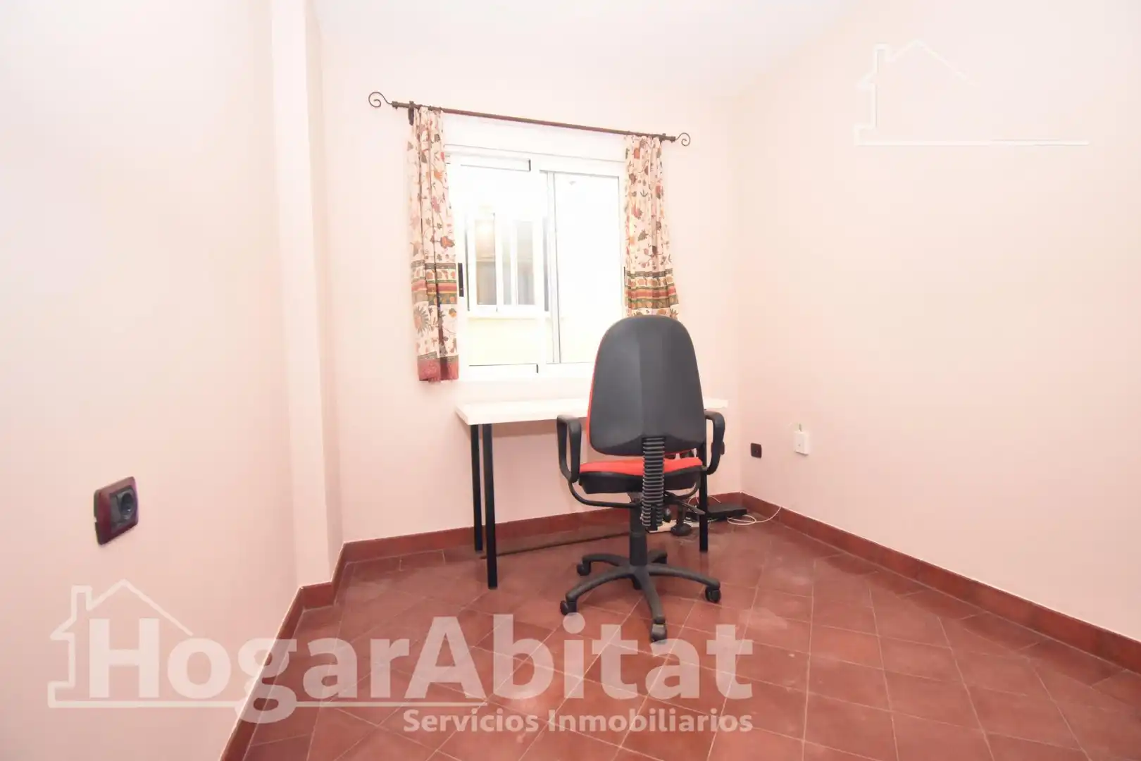 Habitación de Piso en venta en Les Alqueries / Alquerías del Niño Perdido con Aire acondicionado y Terraza
