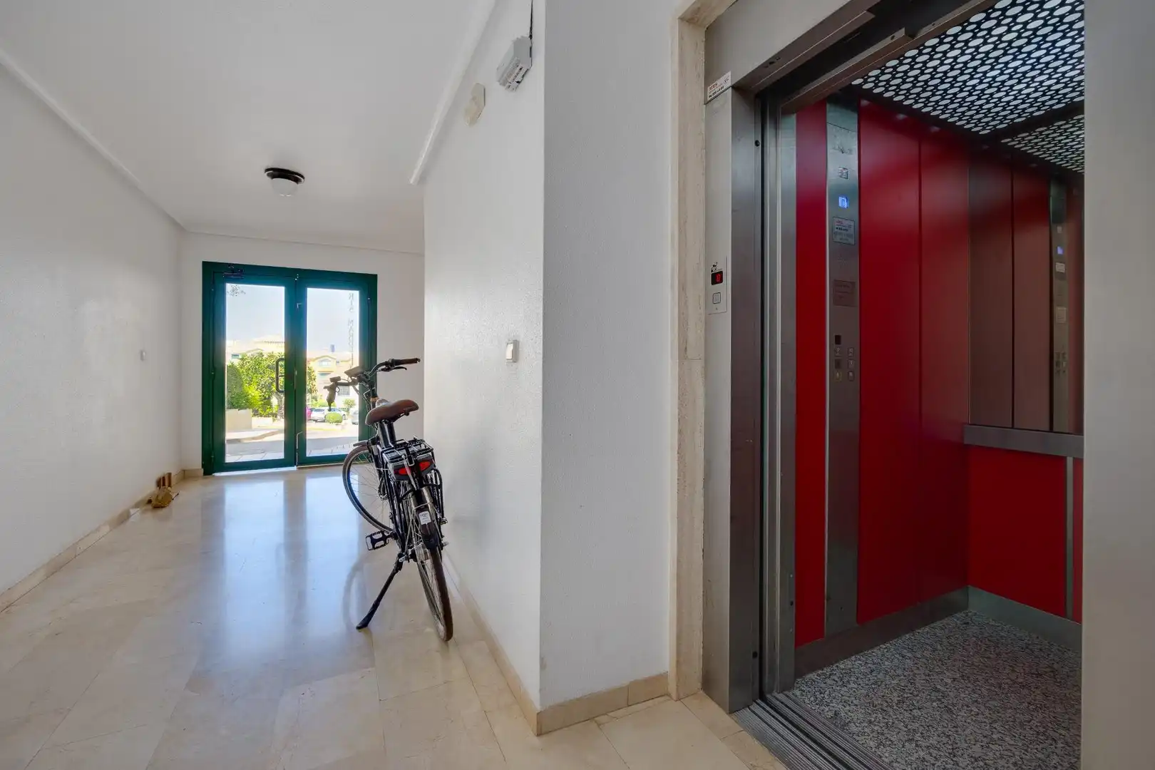 Mini appartamento con terrazza in affitto a Campo de Golf Lomas de Campoamor, imagen 4