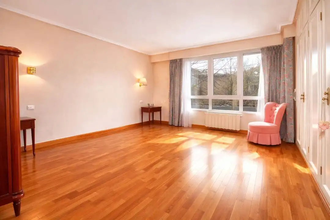 Sala de estar de Piso en venta en Donostia - San Sebastián  con Calefacción, Terraza y Trastero