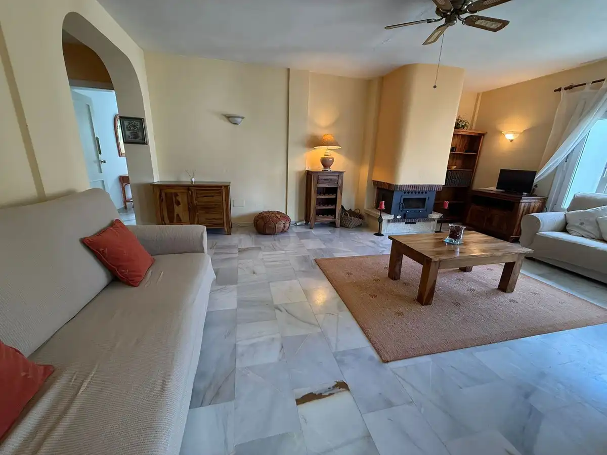 Apartament amb piscina en venda a Avenida Casarabonela 19, imagen 5