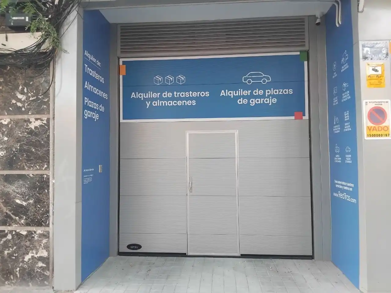 Garage zur Miete in Madrid mit Alarm