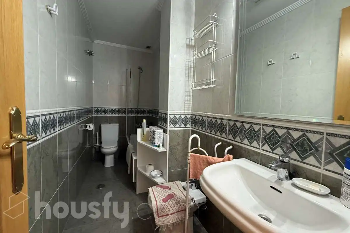 Bathroom of Houses for rent in Murcia  with Air Conditioner, Heating and Terrace