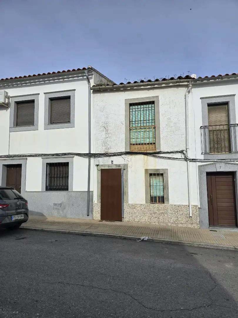 Haus zum Verkauf in Calle Alejandro Yun