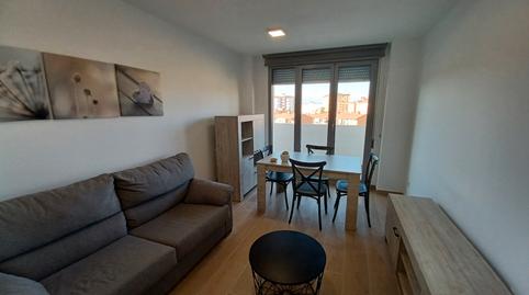 Foto 3 de Apartamento de alquiler en Calle Vicente Pascual y Esteban, 6, Ensanche - Fuenfresca,  Teruel Capital
