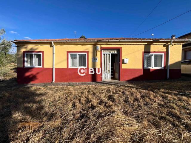 Casa-chalet en Venta en Puente en Quintana y Congosto