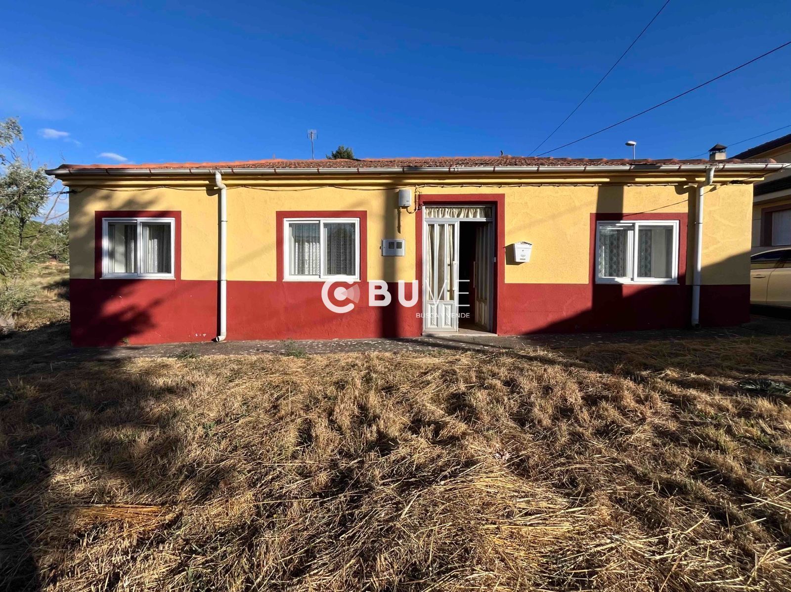 Vista exterior de Casa o xalet en venda en Quintana y Congosto amb Calefacció, Terrassa i Traster