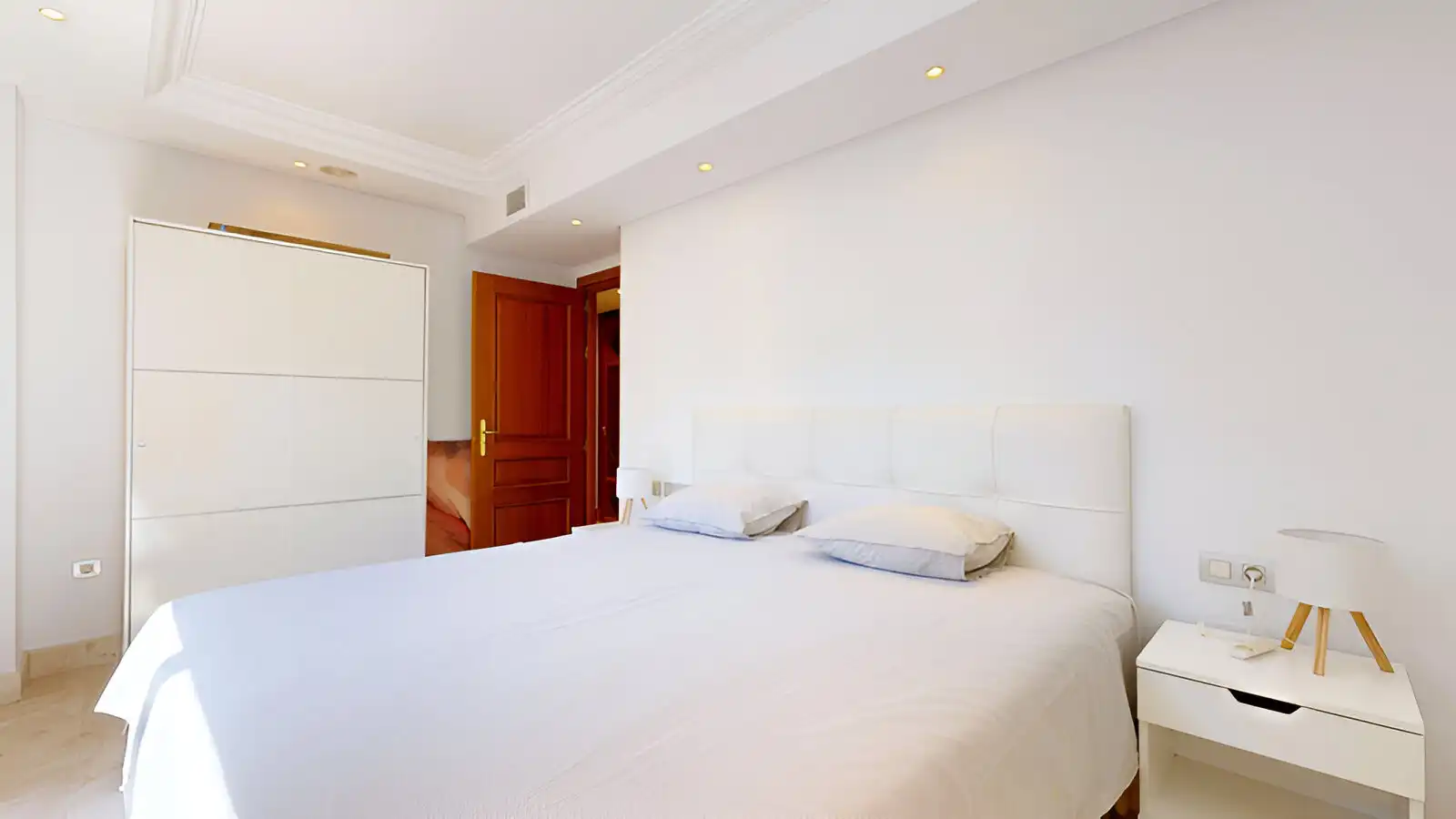 Apartament amb terrassa en venda a Estepona Pueblo, imagen 13
