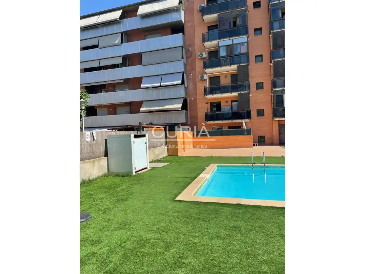 Swimming pool of Flat for sale in Lleida  with Air Conditioner, Heating and Parquet flooring