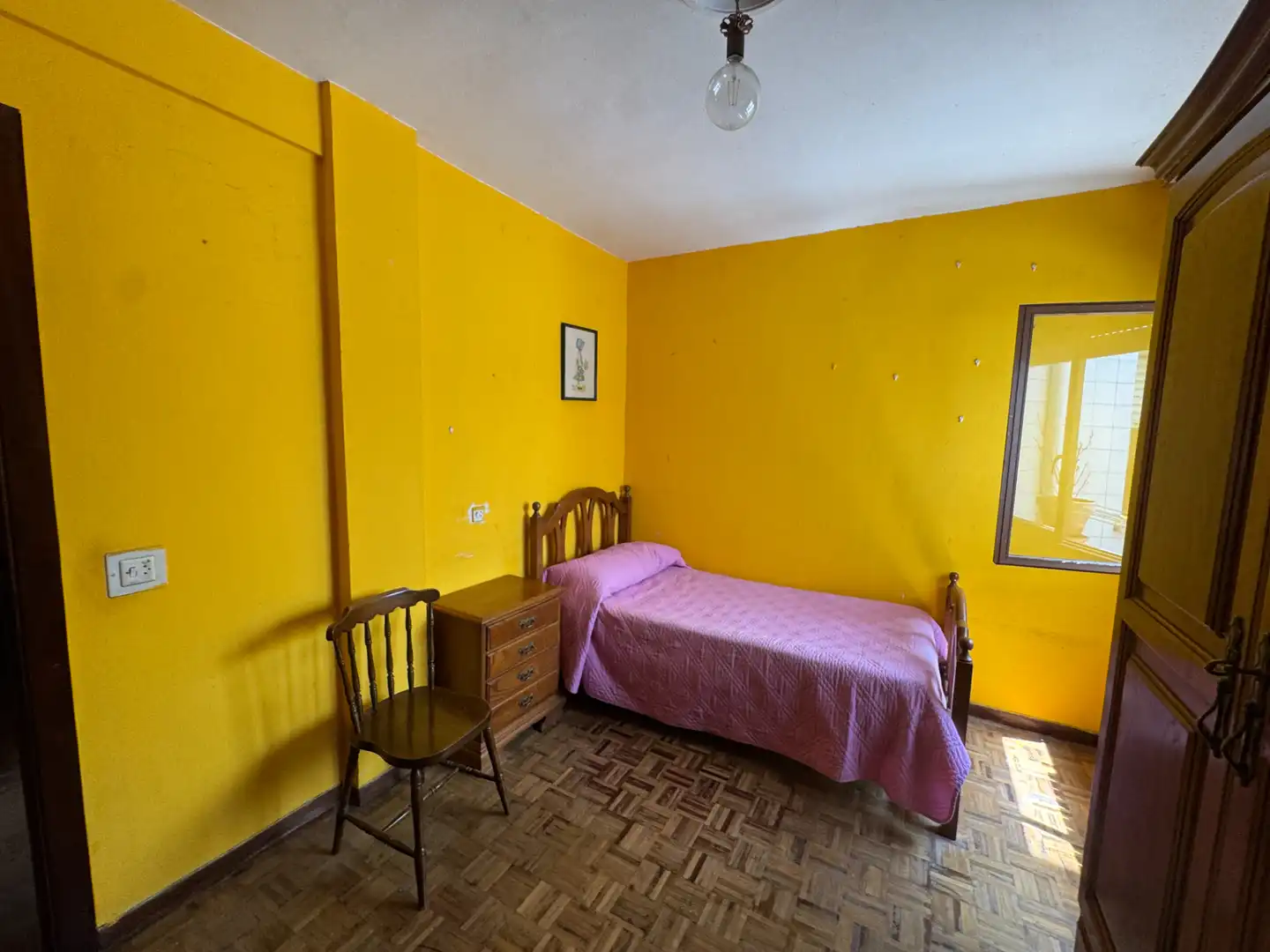 Dormitori de Pis en venda en Llanera amb Calefacció i Parquet