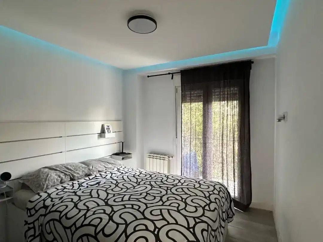 Schlafzimmer von Wohnung zum Verkauf in  Zaragoza Capital mit Balkon