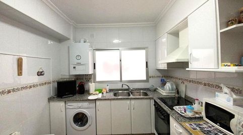 Foto 2 de Piso en venta en Paseo Luis Golf, Caudete, Albacete