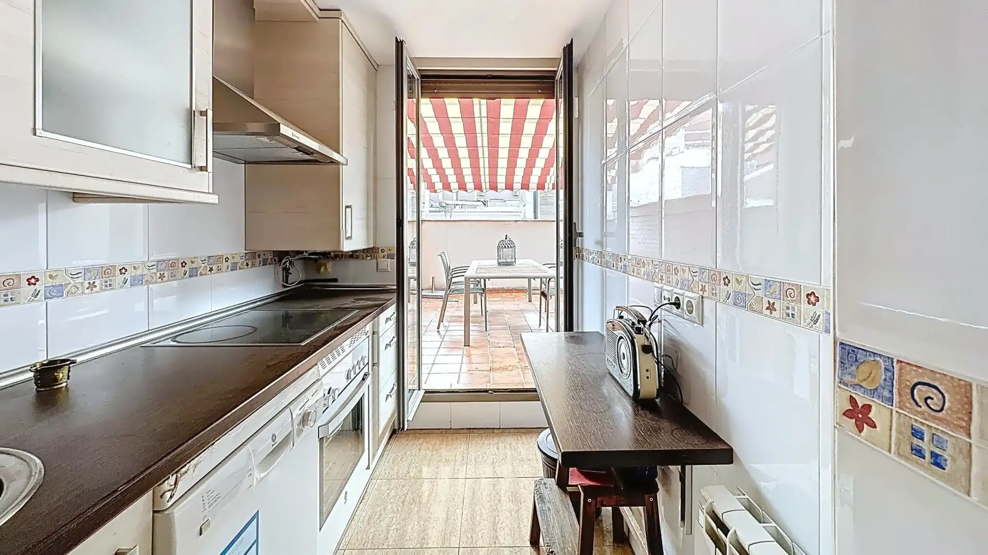Cuina de Dúplex en venda en Guadalajara amb Aire condicionat, Calefacció i Terrassa