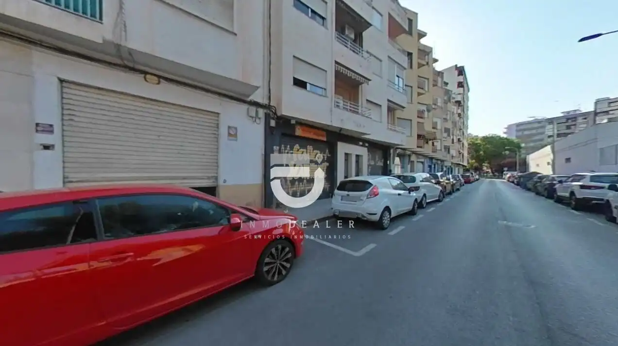 Local comercial en venta en Calle de Gabriel Miró