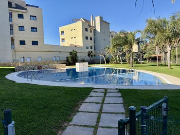 Apartment mit Pool zum Verkauf in Calle La Carrasca