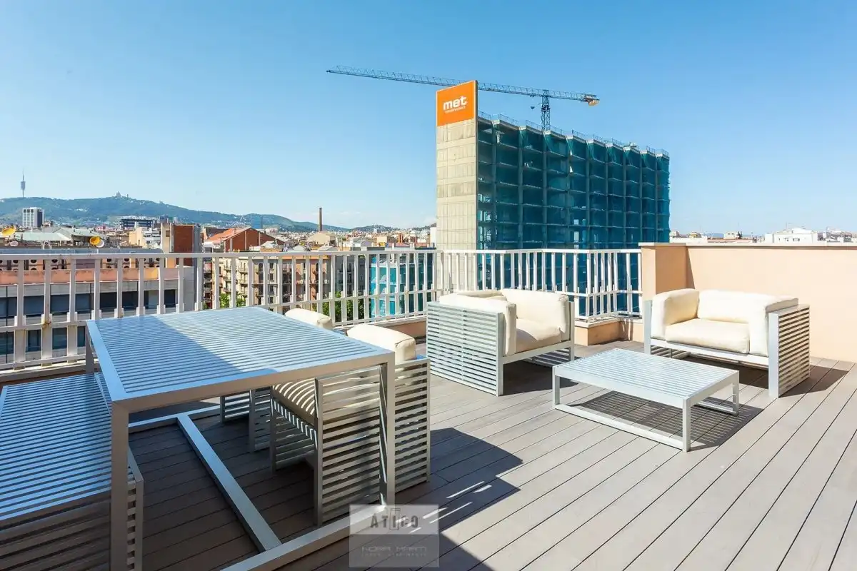 Terrasse von Dachboden zum Verkauf in Barcelona mit Klimaanlage, Heizung und Terrasse