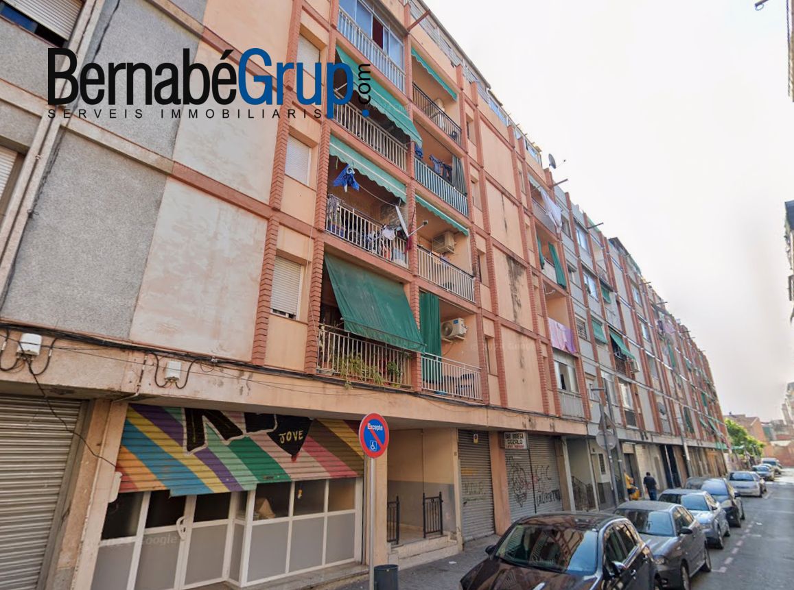 Pis en venda a Carrer Sèquia