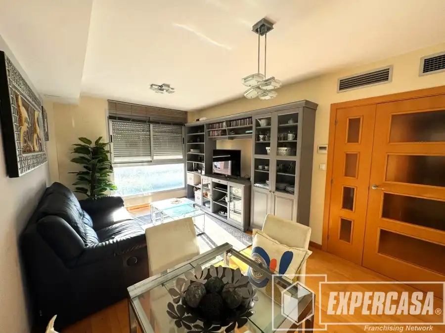 Sala de estar de Piso en venta en Valencia con Parquet y Trastero