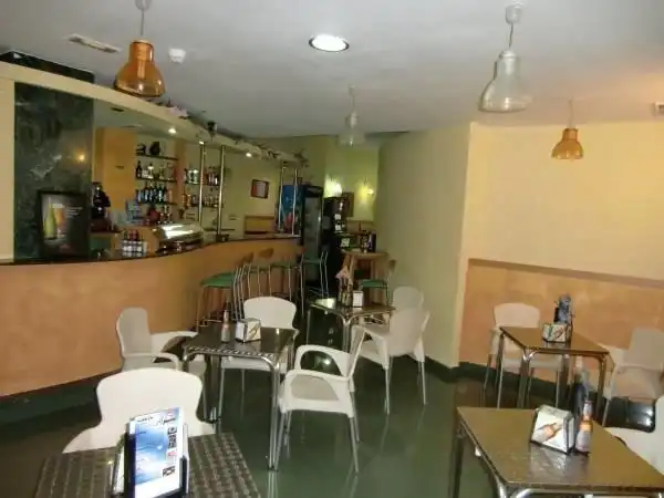 Local en venta en Ensanche - Diputación